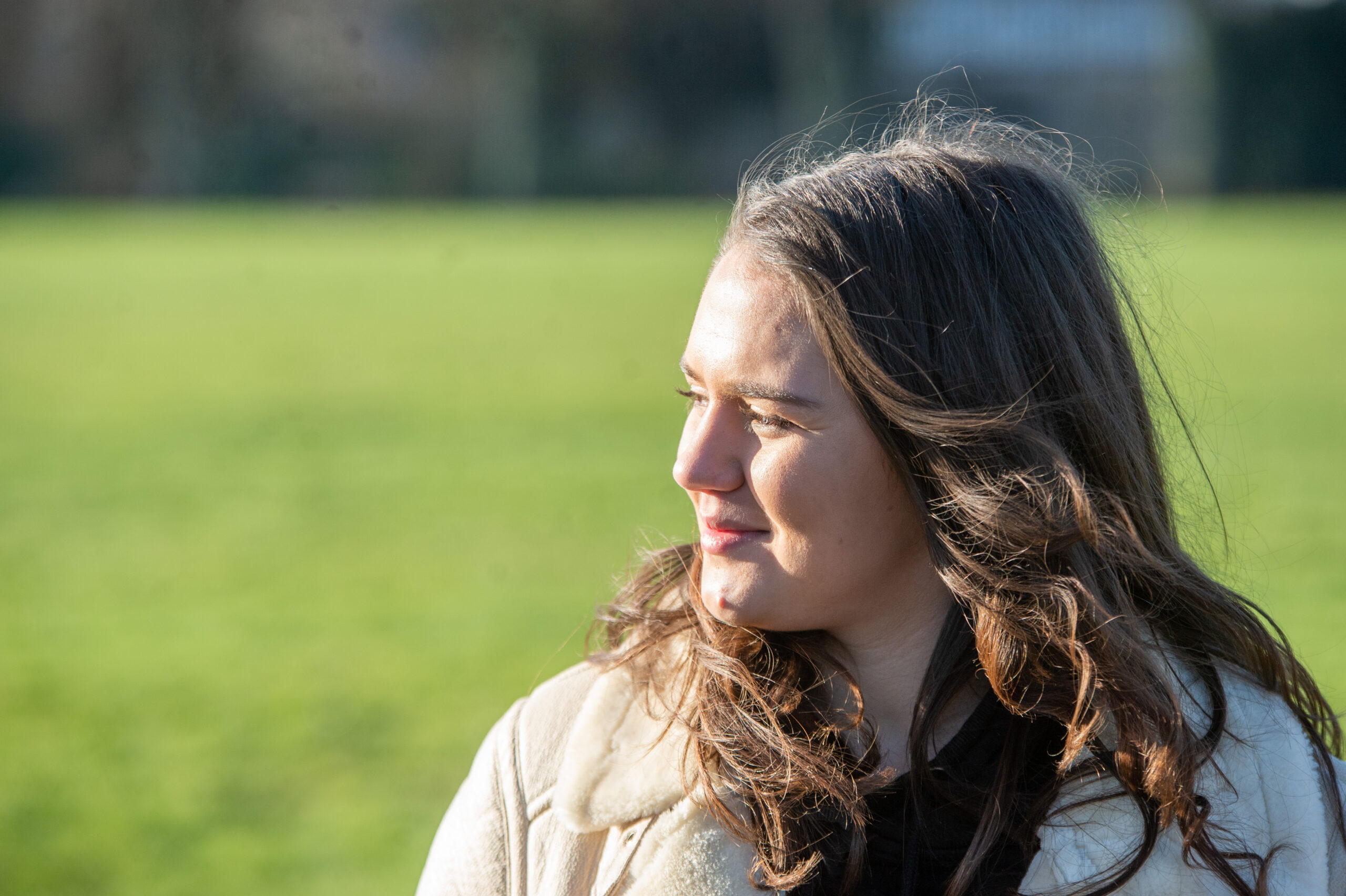 Toshakda qopol jinsiy aloqa Qizil qalpoqchaning sarguzashtlari seks oyini